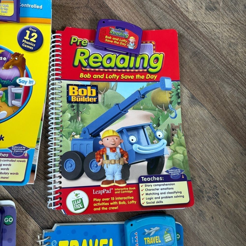 LeapFrog LeapPad Interactive Phonics Book & Cartridge set of 4 Pre-reading - Picture 6 of 11
